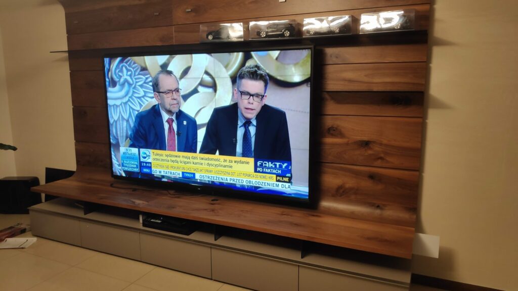 Instalacja sieci WiFi i routera LTE — dom prywatny — realizacja PROFI-MULTIMEDIA