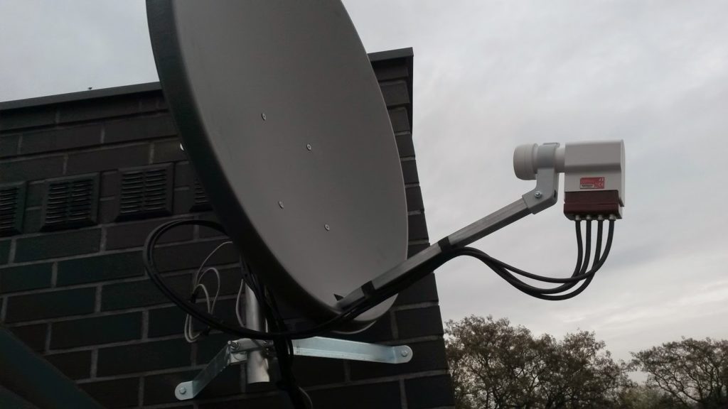 Montaż anten satelitarnych i naziemnych DVB-T — Warszawa — realizacja PROFI-MULTIMEDIA